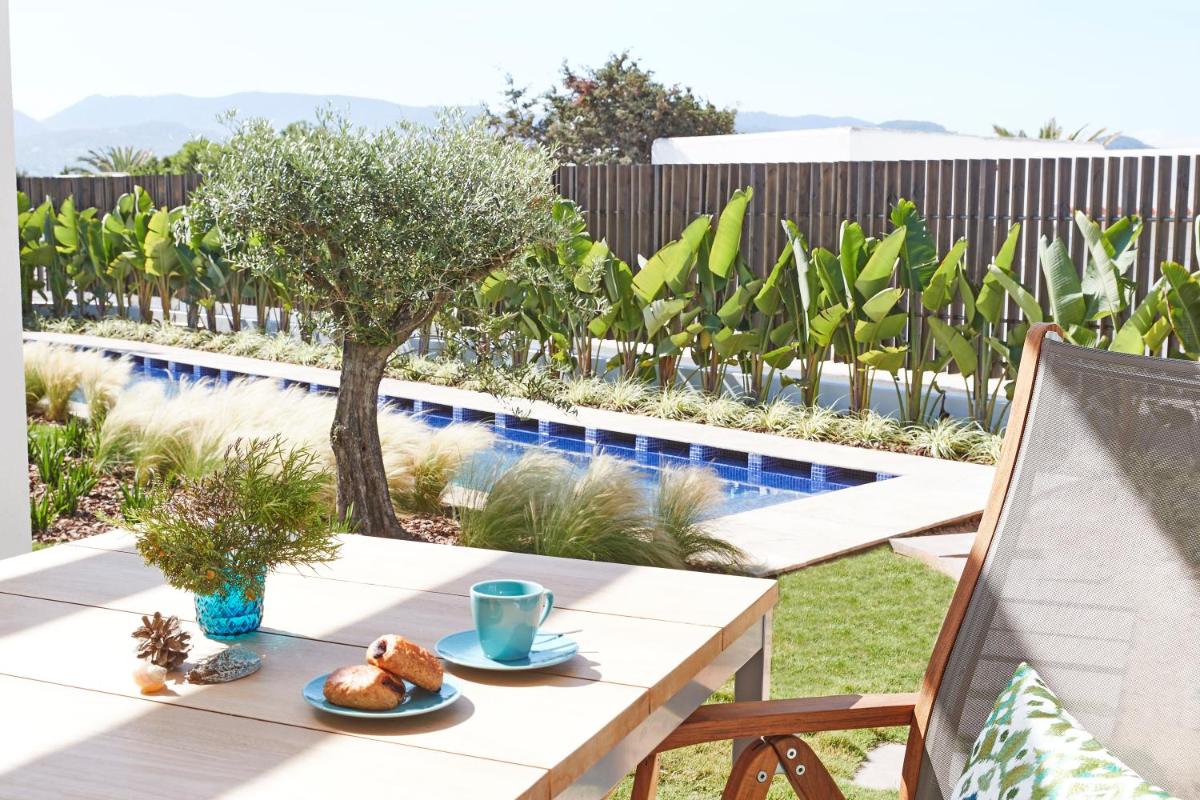 Piscina en o cerca de 7Pines Resort Ibiza, part of Destination by Hyatt