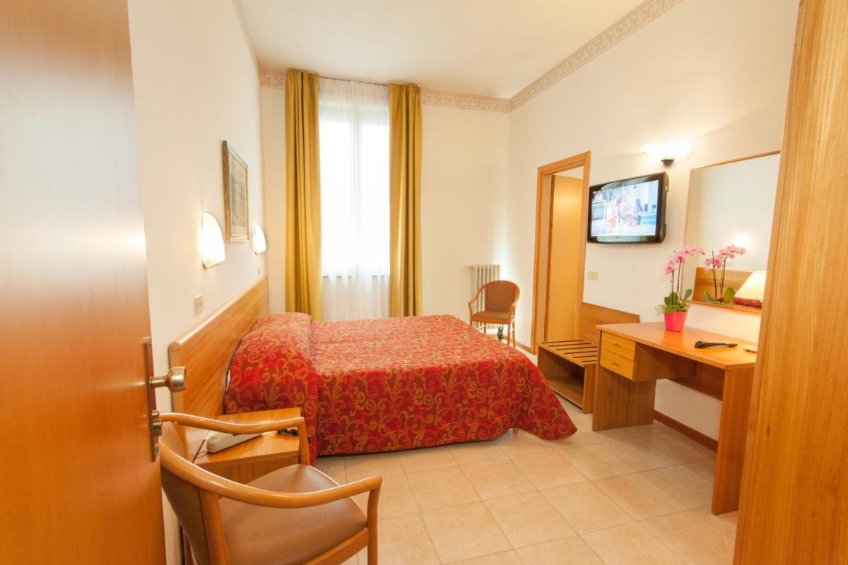 Albergo Vittoria - Housity