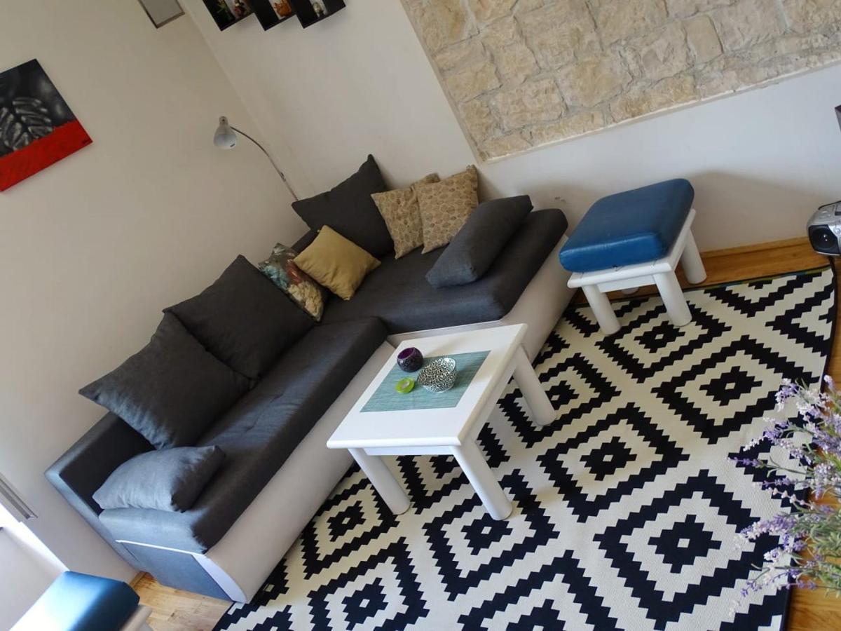Apartment Naita - Housity