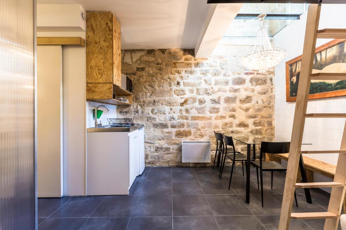 Suitetrails - Attractive 25 m2 in a central district