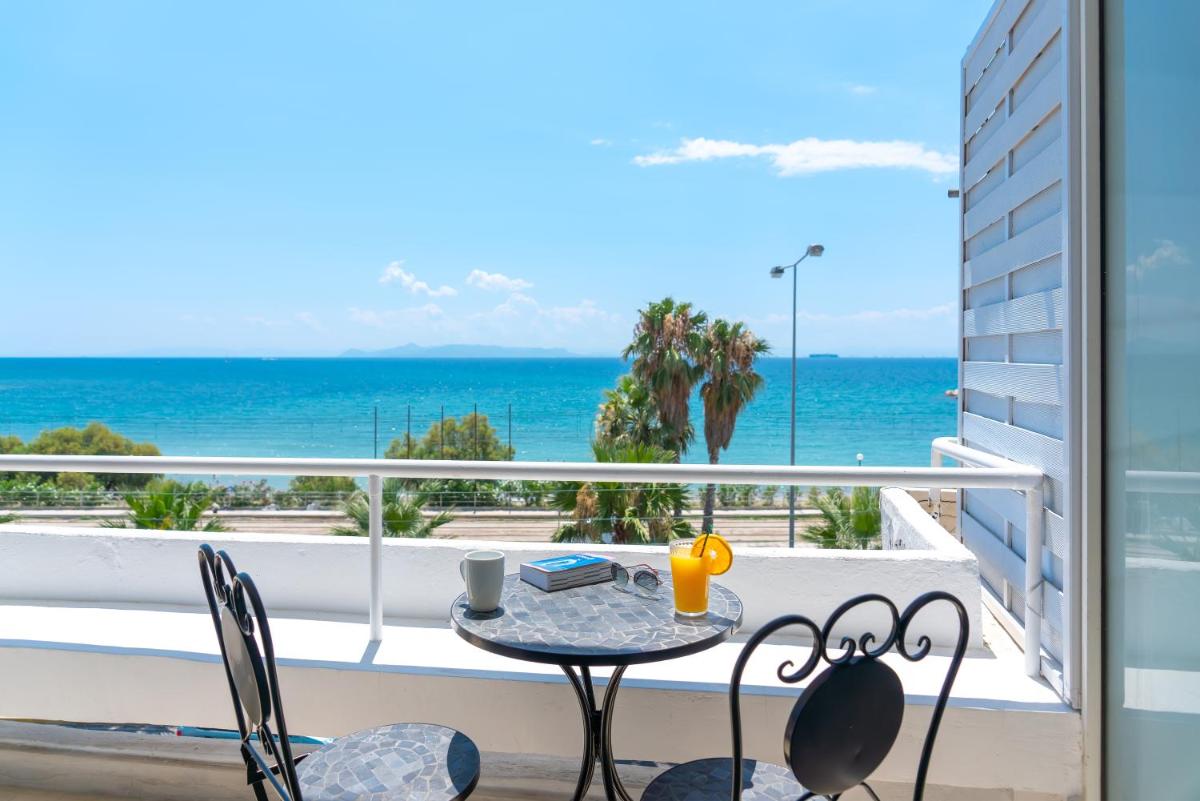 Suitetrails - Beach Front Beautiful Sea Views Home 120m2