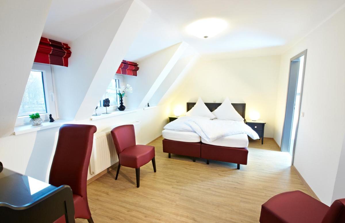 Hotel Altes Gasthaus Schröer - Housity