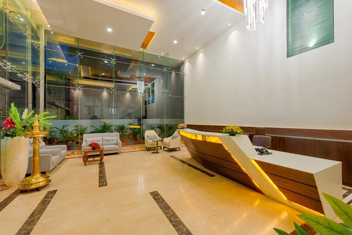 Hotel Lance International - Housity