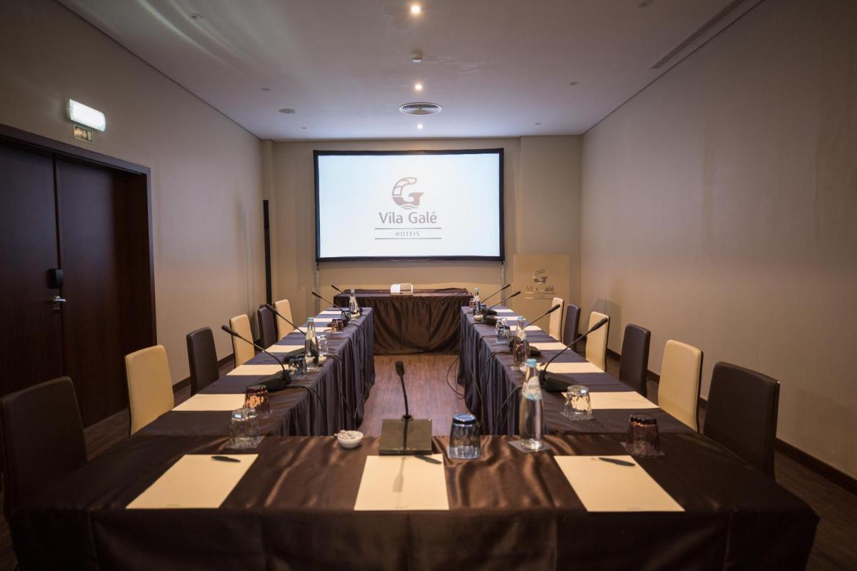 A área empresarial e/ ou a sala de conferências de Vila Gale Sintra