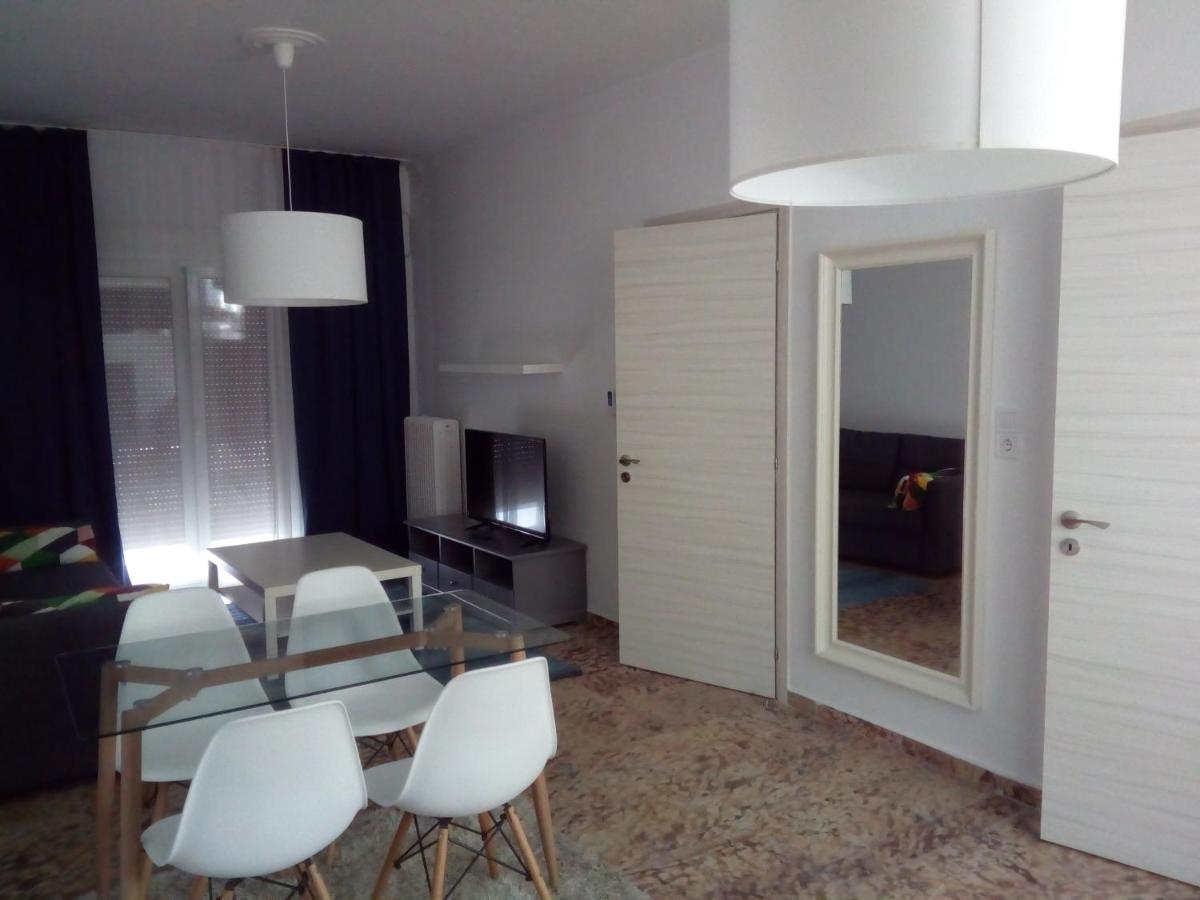 Modern apartment near the sea and Acropolis - Housity