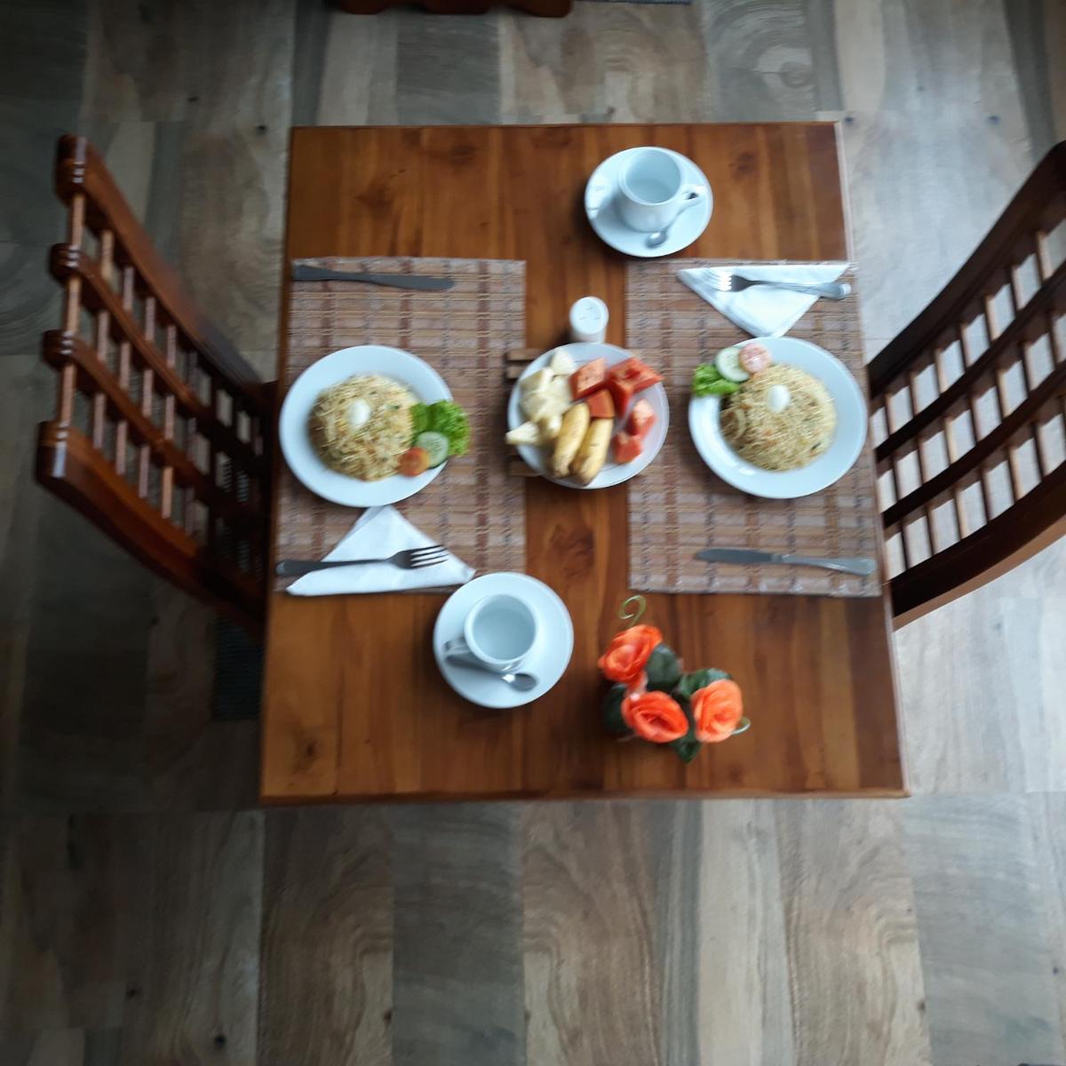Lilly Guest Inn - Housity