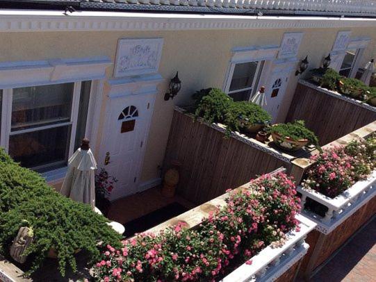 dover garden suites - Housity