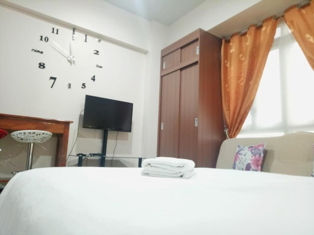 1BR and Studio Condo Unit @ 150 Newport near NAIA 3 - Housity