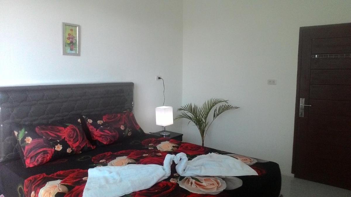 Balige J&J Guest House 1 - Housity