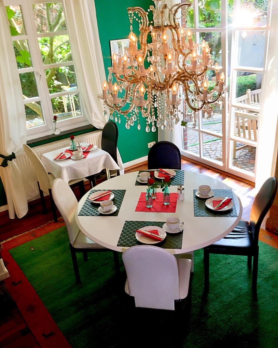 Lilis kleines Hotel - Housity