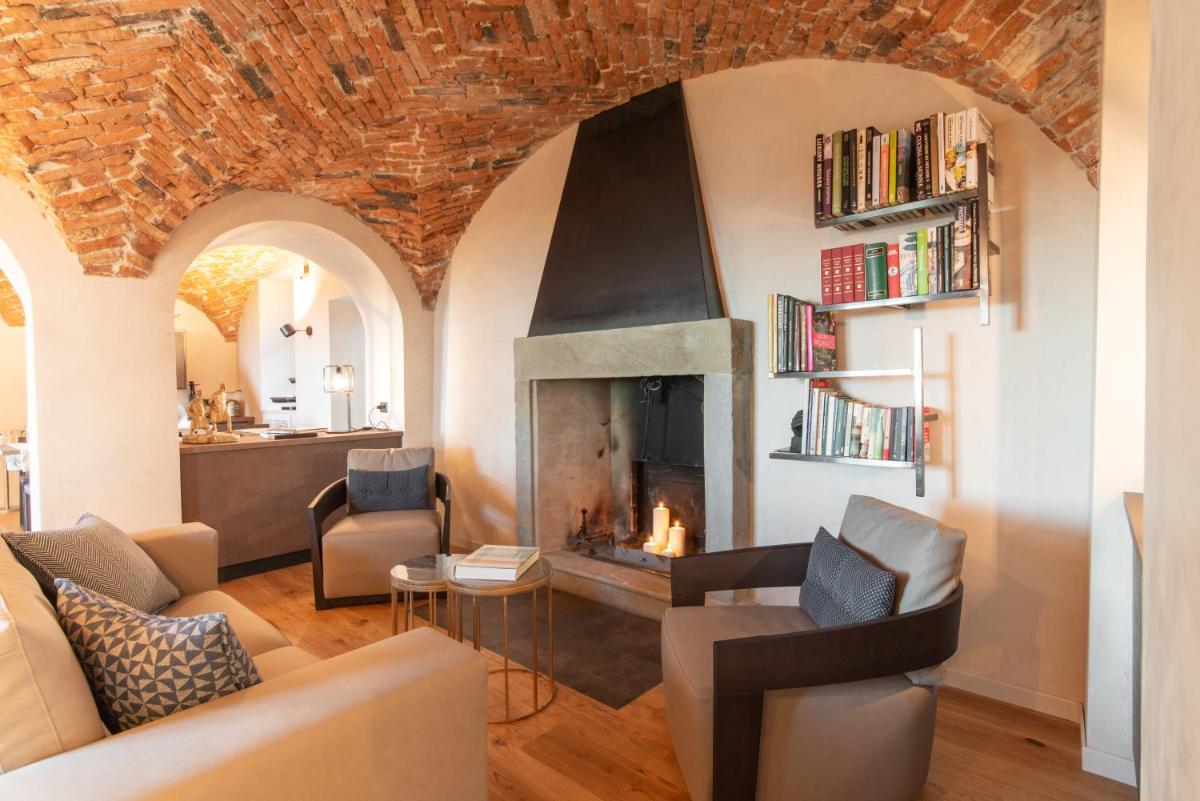 Relais San Vigilio al Castello - Housity