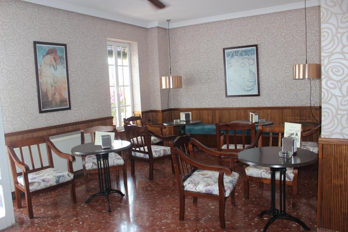 Zona de estar de Hotel Varinia Serena - Balneario de Alange