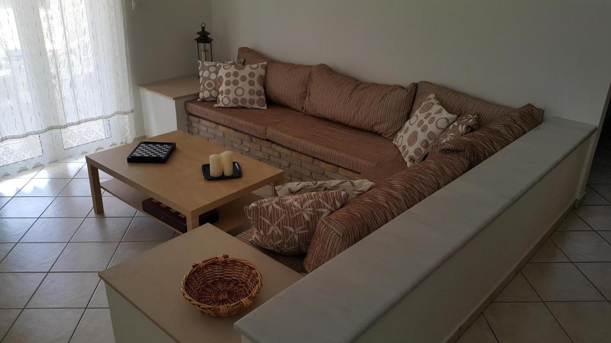 Villa Sunny Day - Housity
