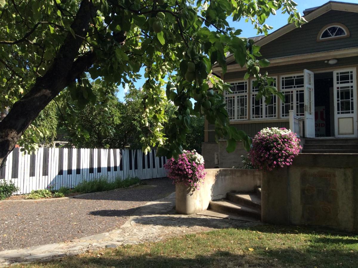 Väike-Liiva Villa - Housity