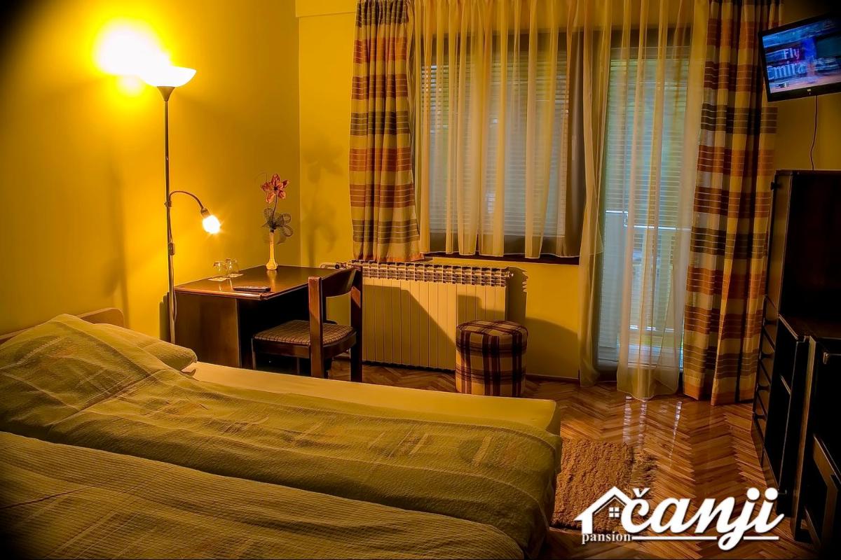 Pansion Čanji - Housity