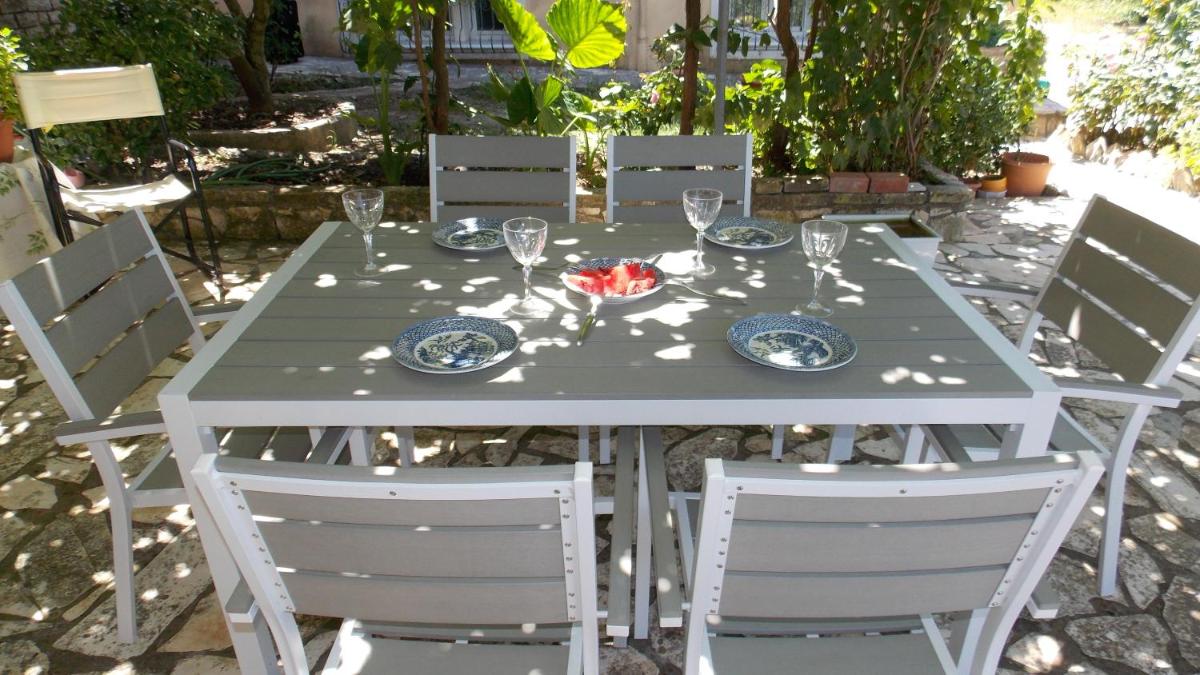Lamda's House Agii Deka Corfu - Housity