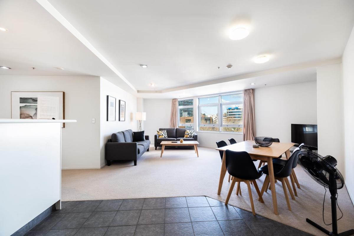 Wonderful Apartment Hobson Gardens - Housity