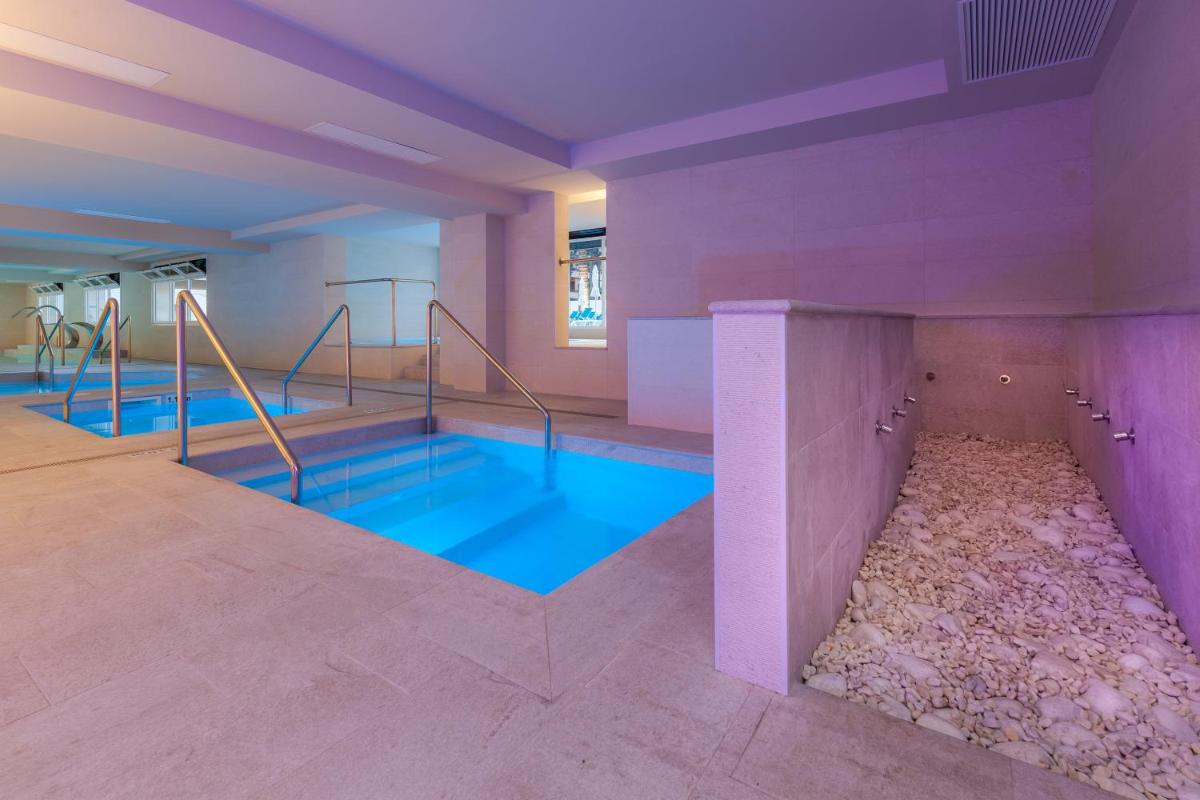 Piscina en o cerca de Talayot - Adults Only