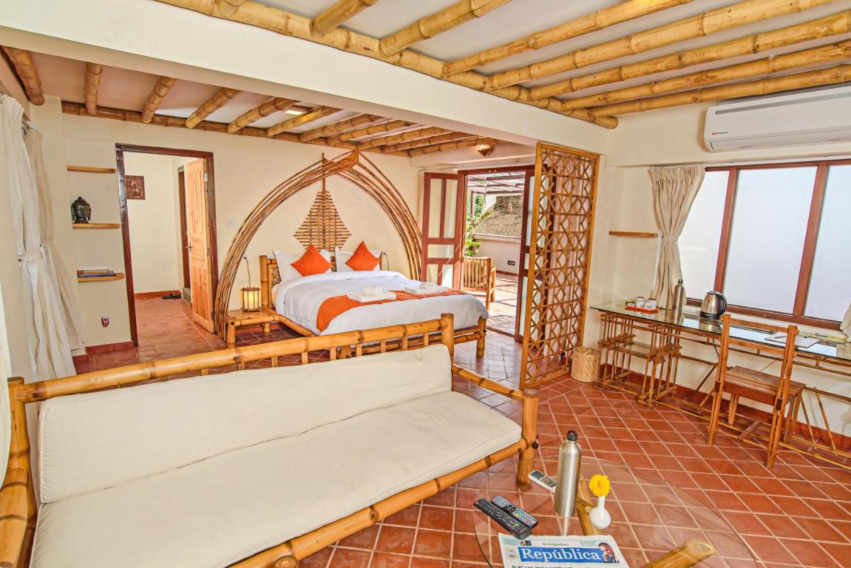 Hotel Timila - Housity
