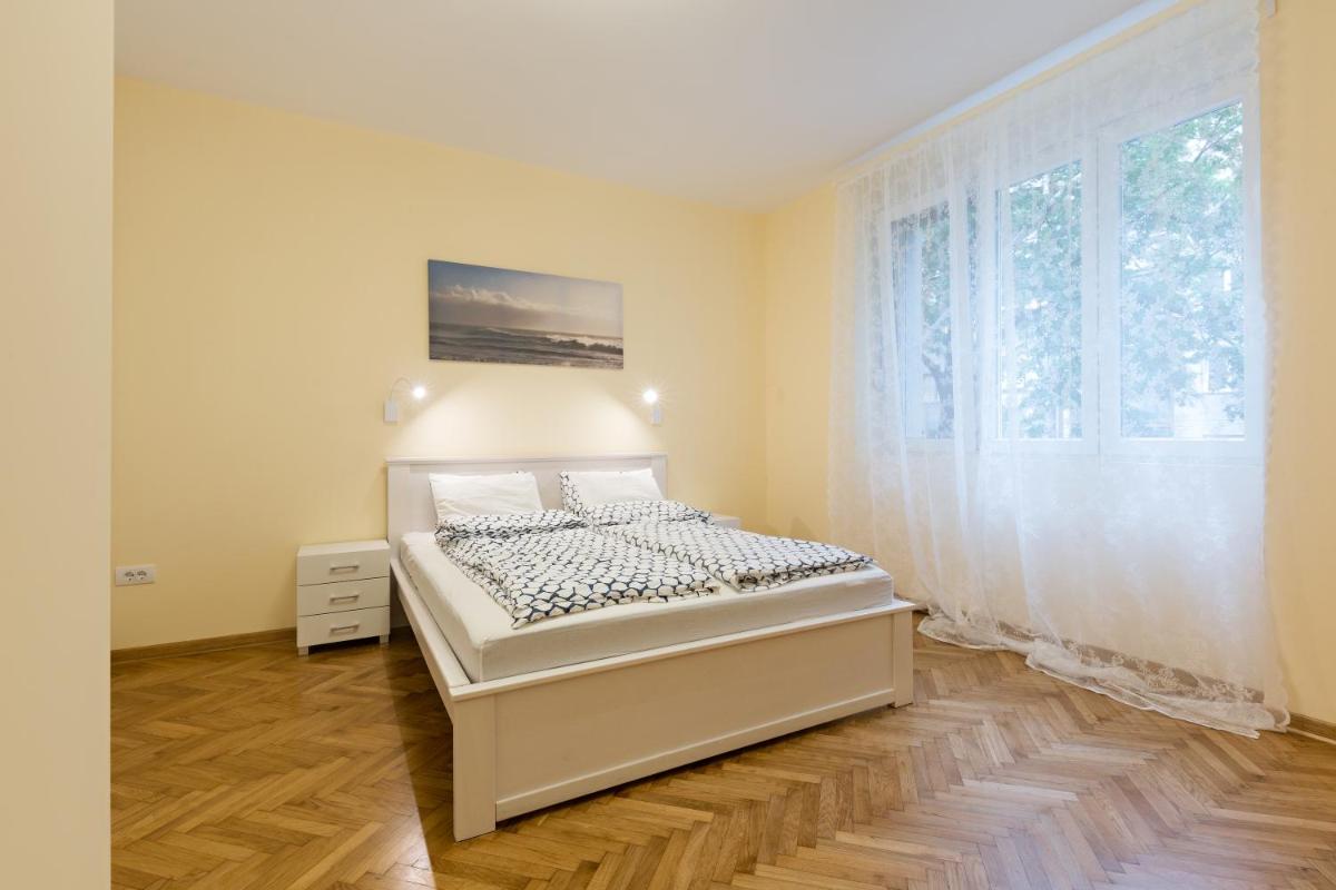 Belgrade Center Apartment IV - Housity