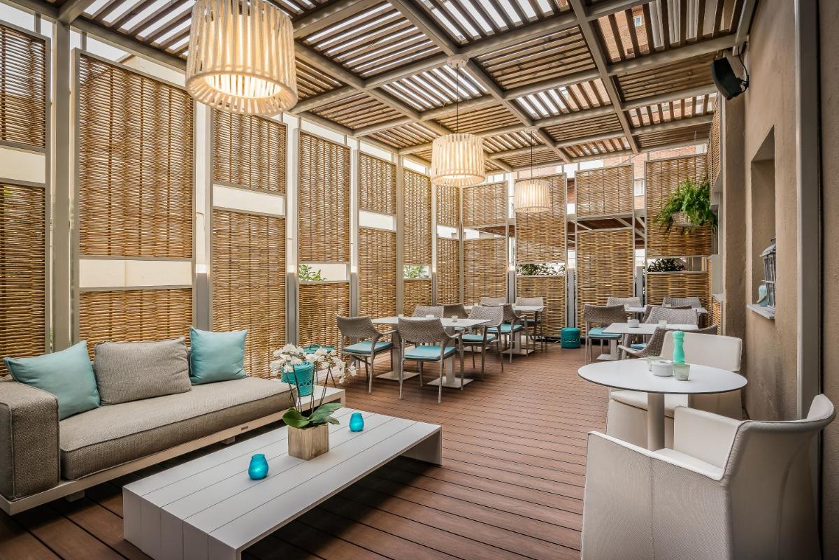 Hotel Pirineos Figueres by Pierre & Vacances - Housity