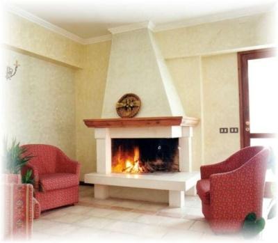Albergo Due Monti - Housity