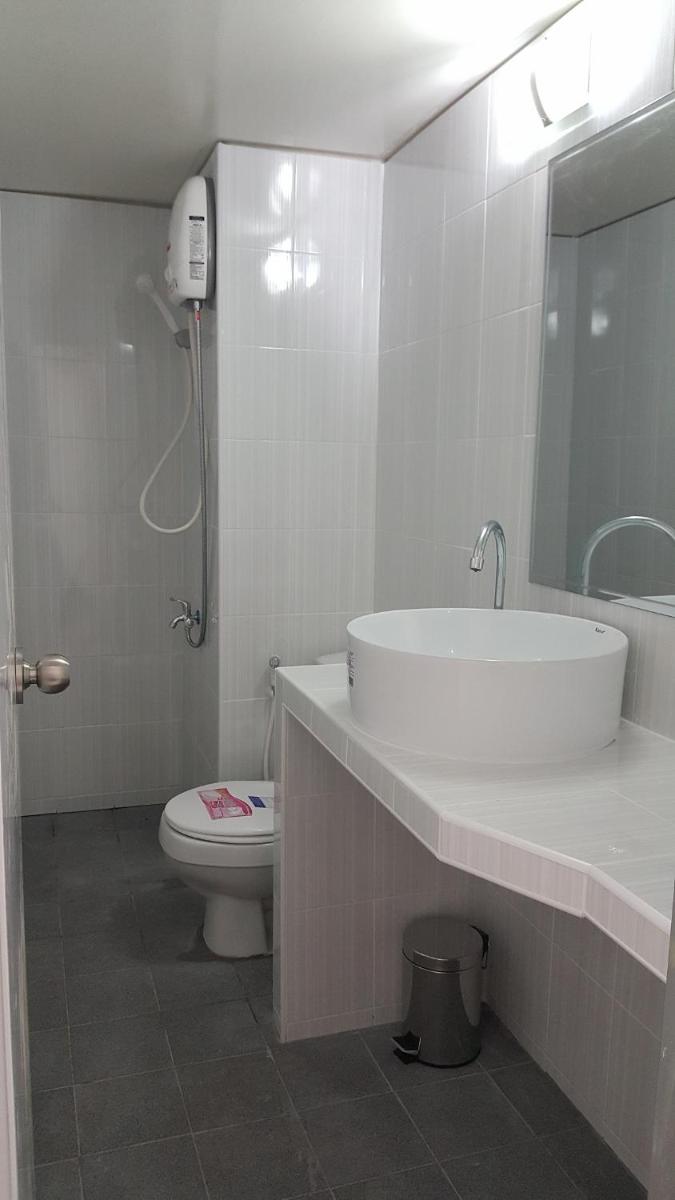 Popular Condo C5 IMPACT - Housity