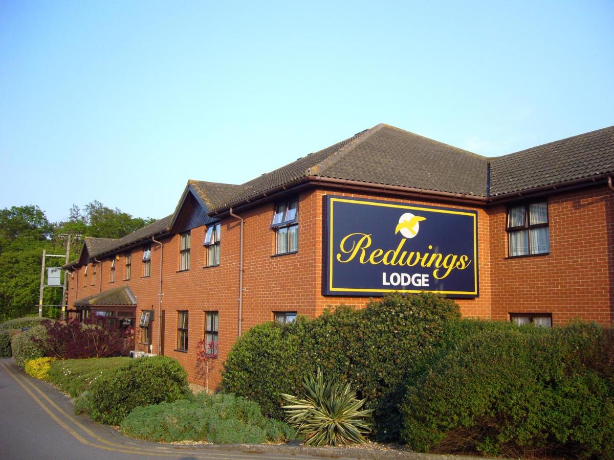 Redwings Lodge Sawtry Huntingdon - Housity