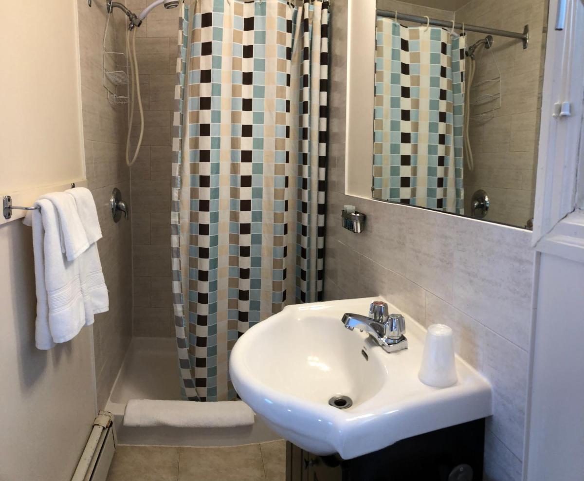 Wasaga Motel Inn - Housity