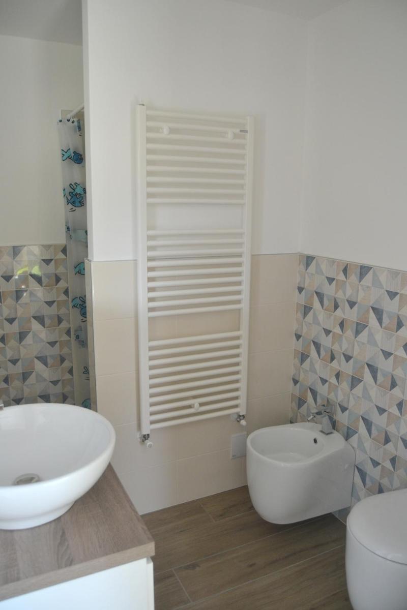 lido 3 con piscina - Housity