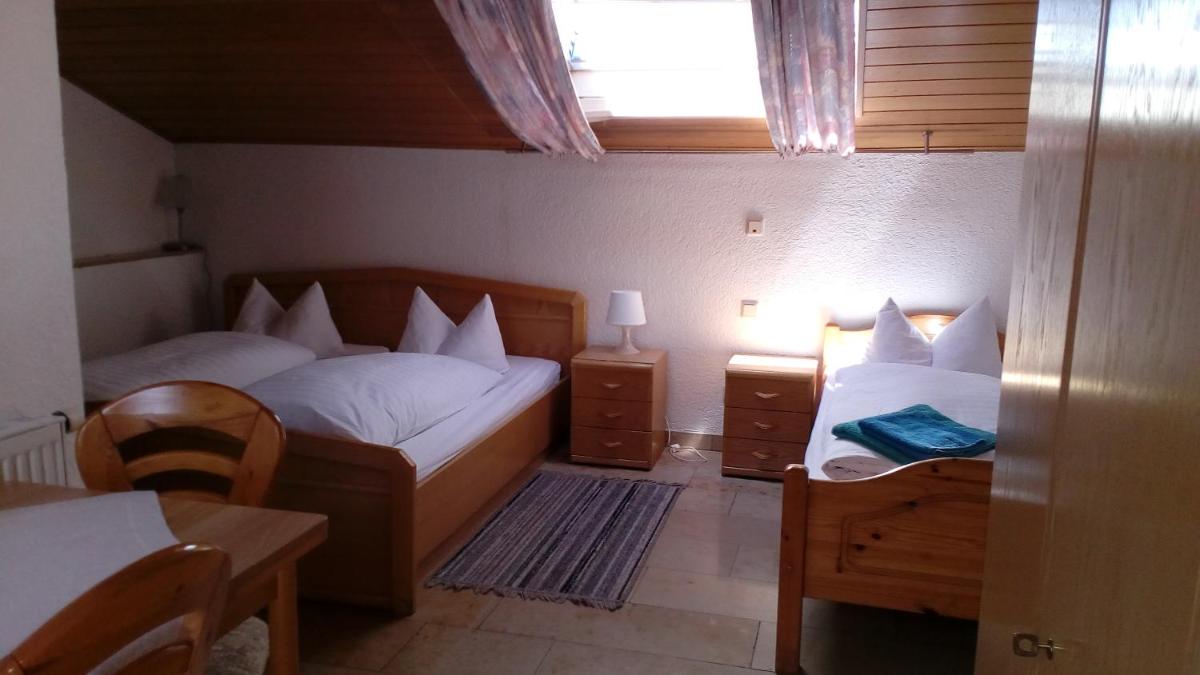 Weinhotel Goger - Housity