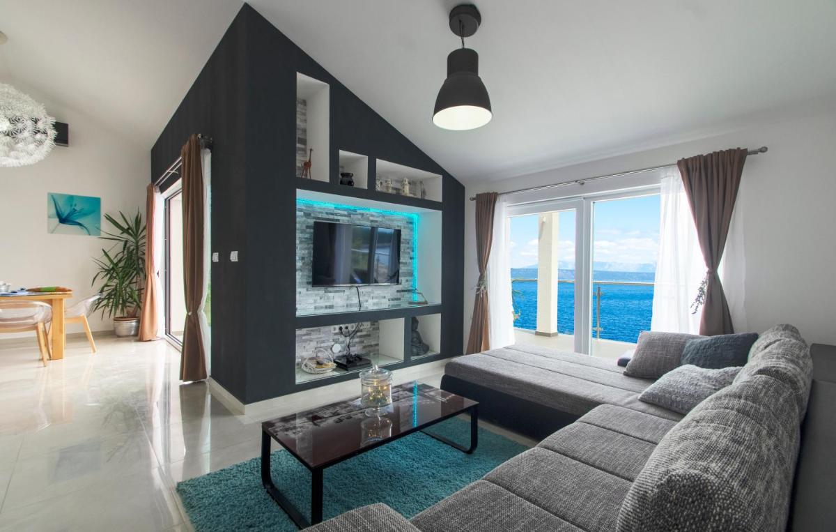 Corcyra Nigra Apartment - Housity