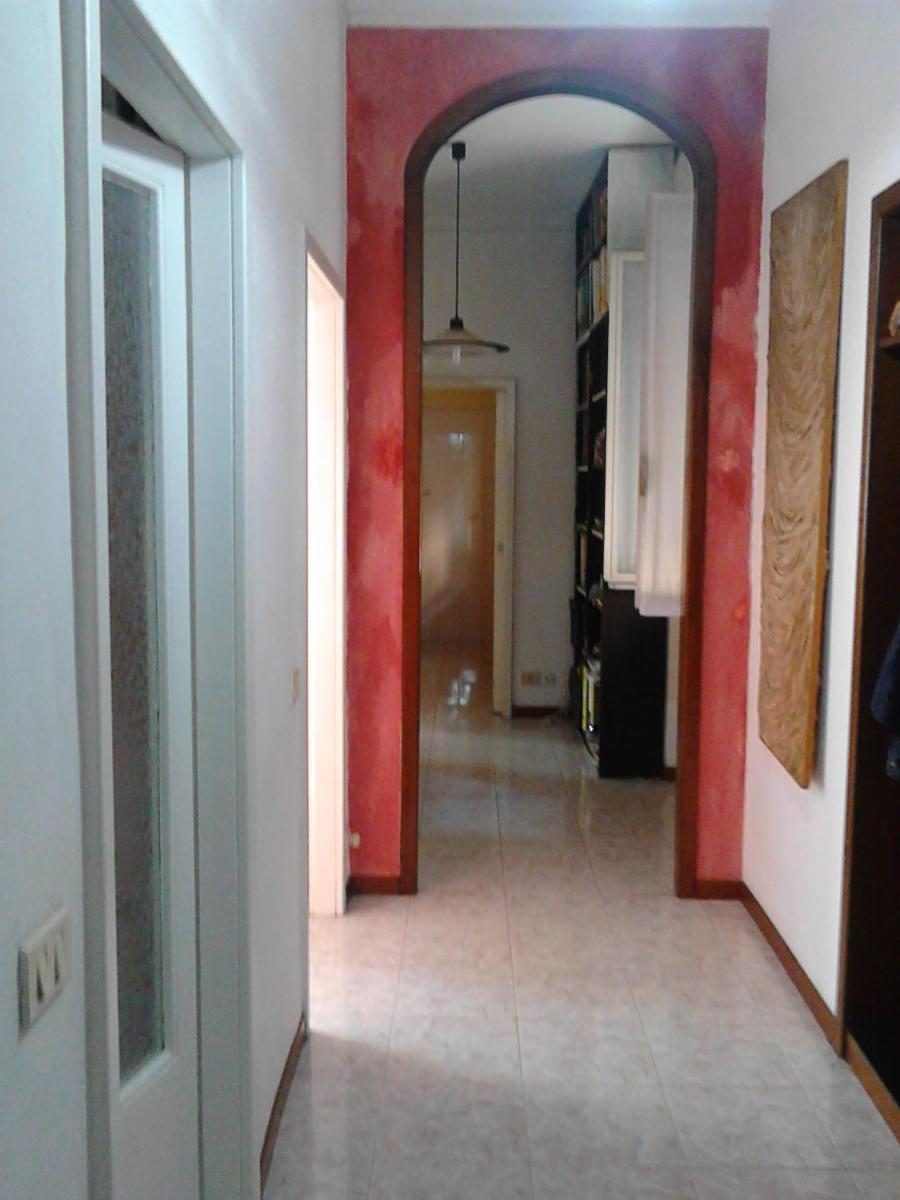 Central Art House - Housity