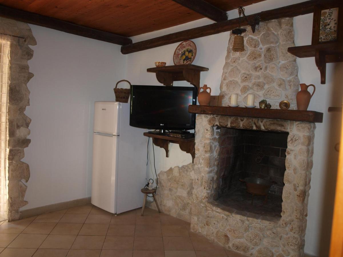 Villa Fralù - Housity