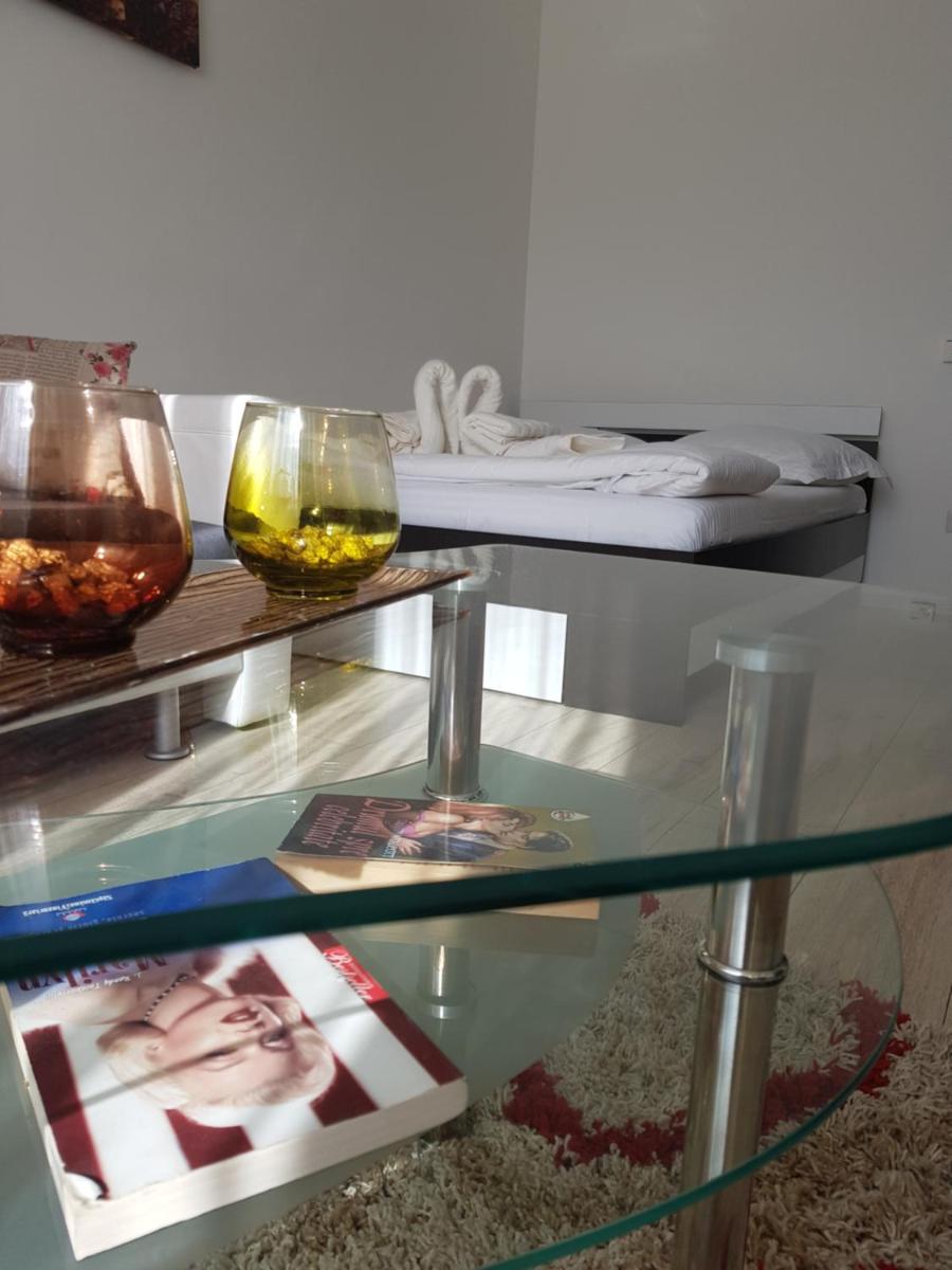 Studio Central - Housity