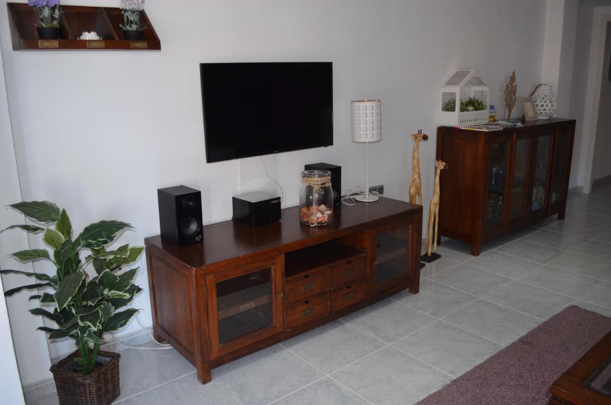 Sweet Caroline Apartment - Housity