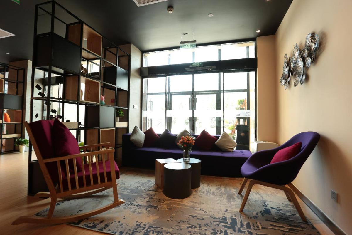 Campanile Huzhou Taihu Lake - Housity