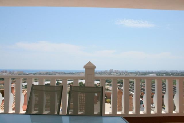 Mutxamel chalet, El Dorado, near El Campello - Housity
