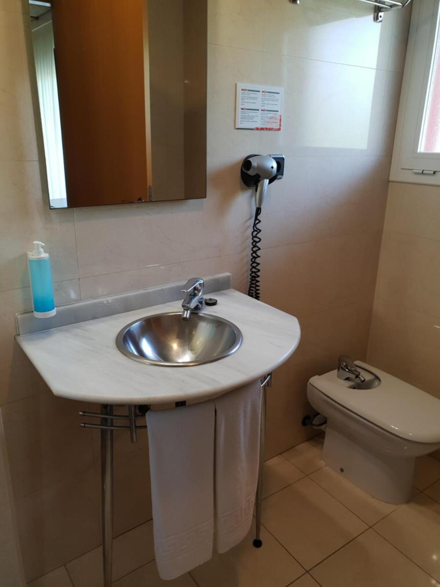 Un baño de Hotel Spa Pinar del Mar
