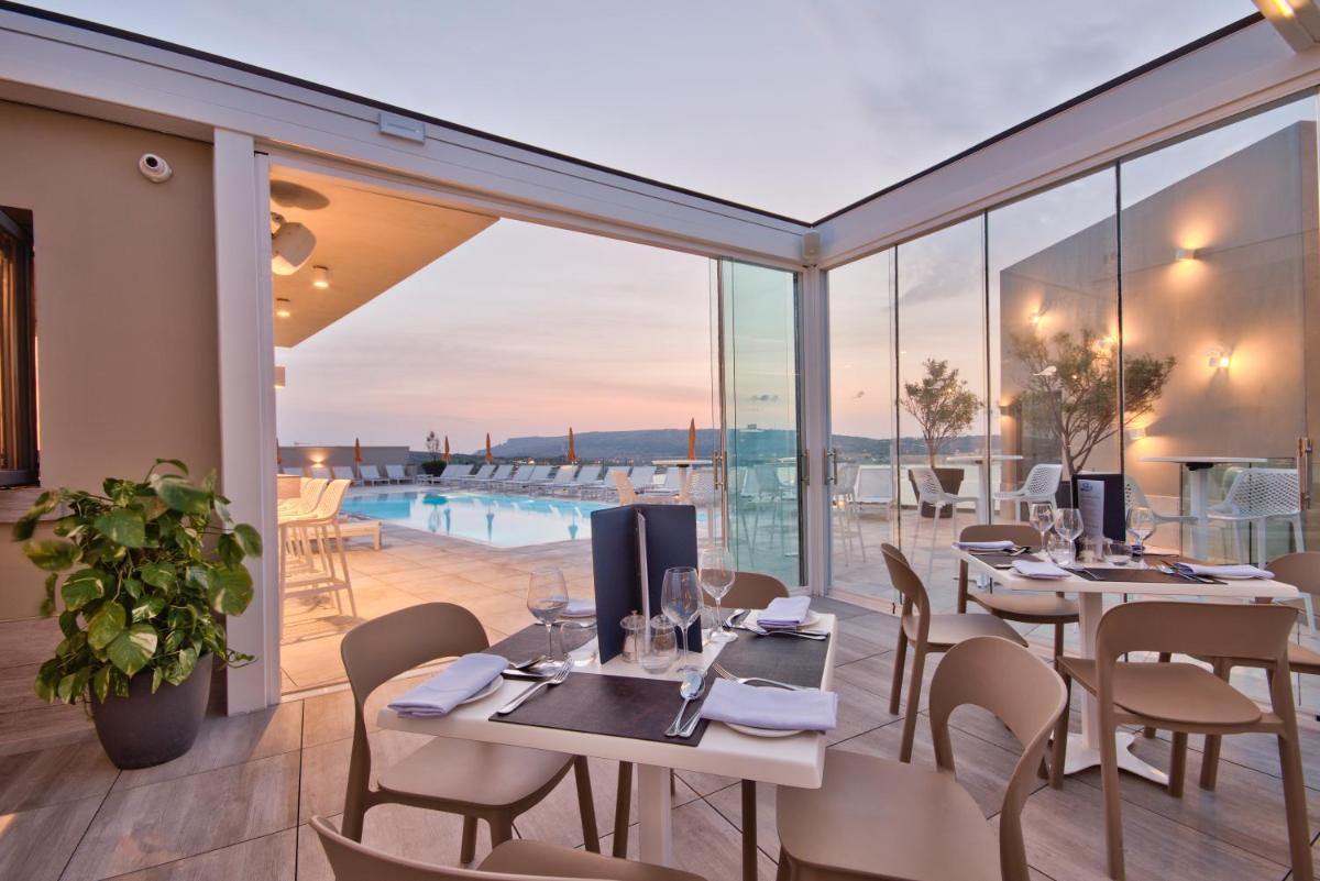 Luna Holiday Complex - Housity