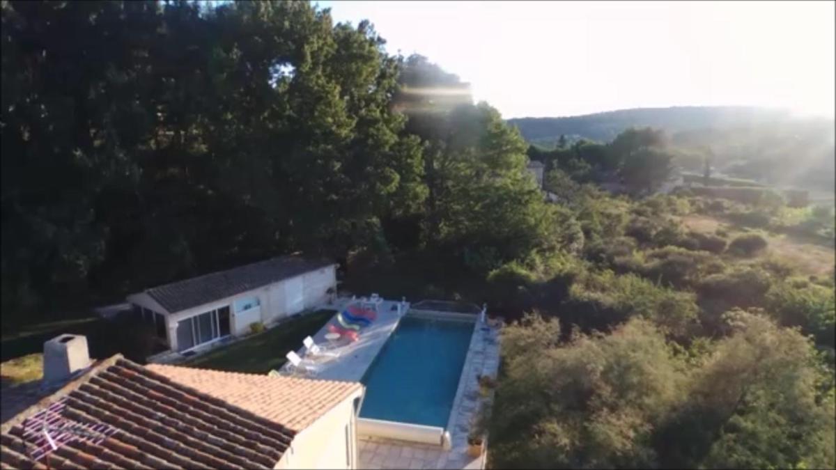 un lit en provence - Housity