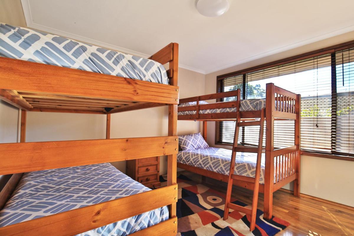 Sandy Toes Beach House Jervis Bay - 2min to Beach - Housity