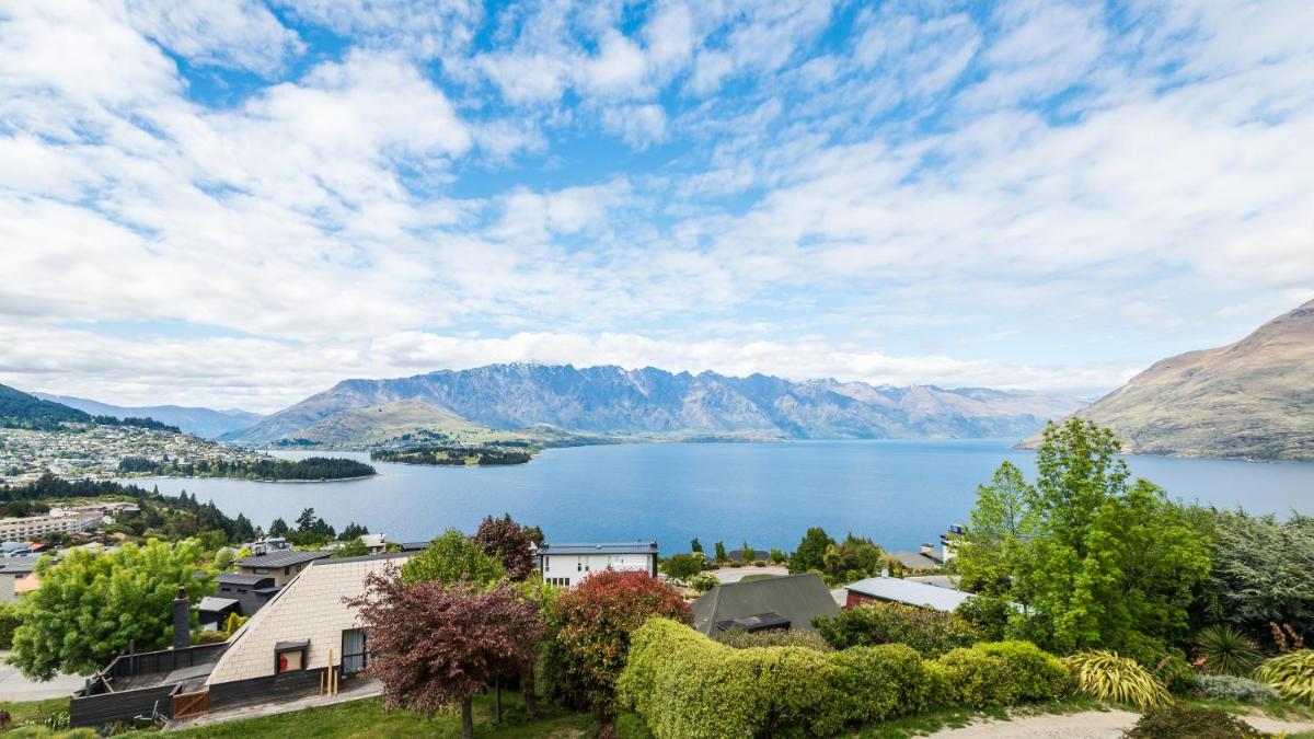 Infinity Collection-Queenstown Luxury House - Housity