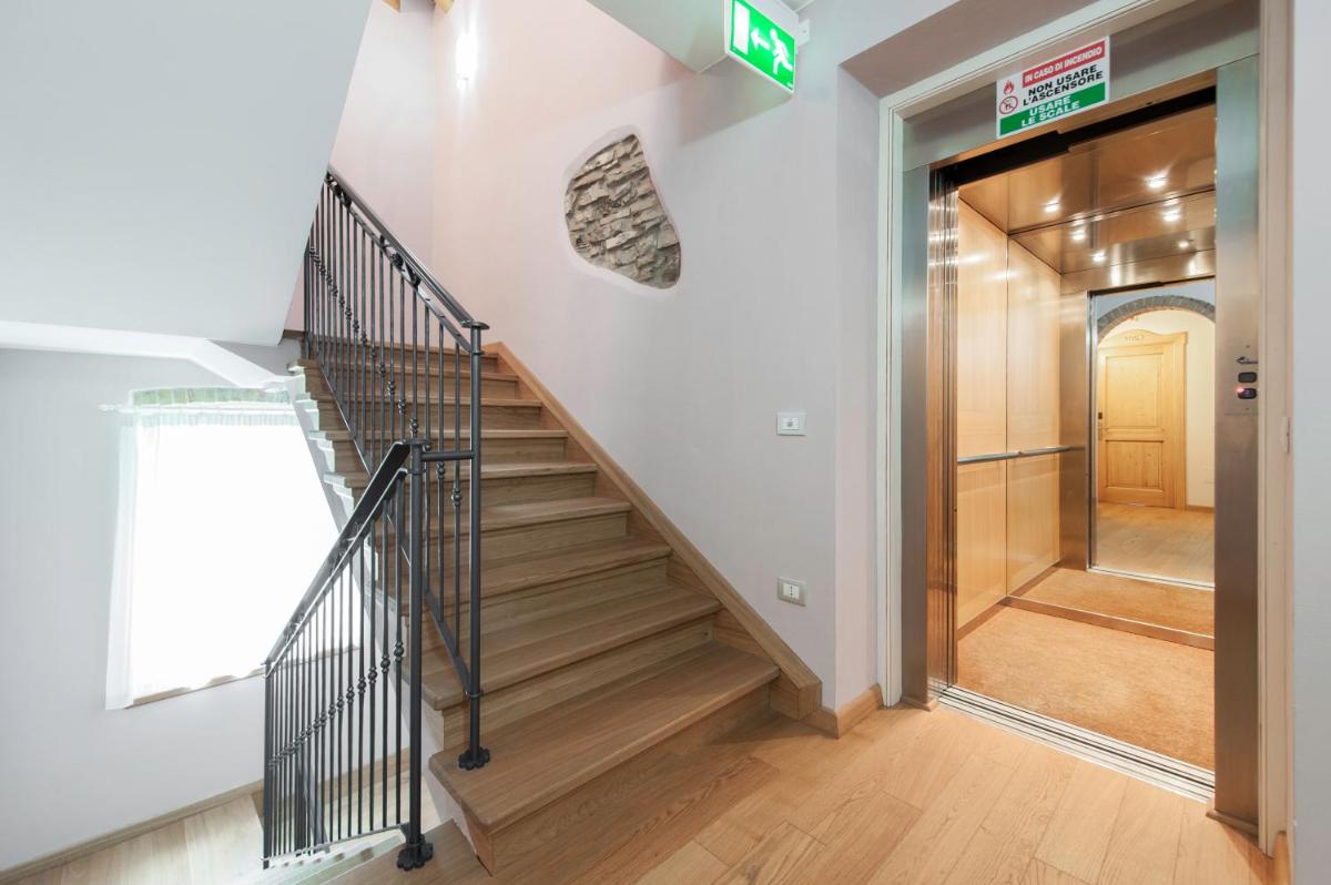 Albergo Parigi - Housity