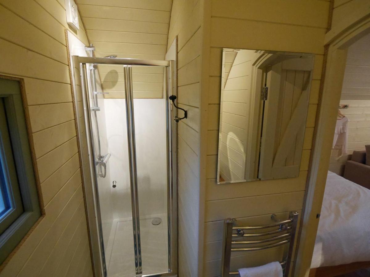 Orchard Farm Luxury Glamping - Housity