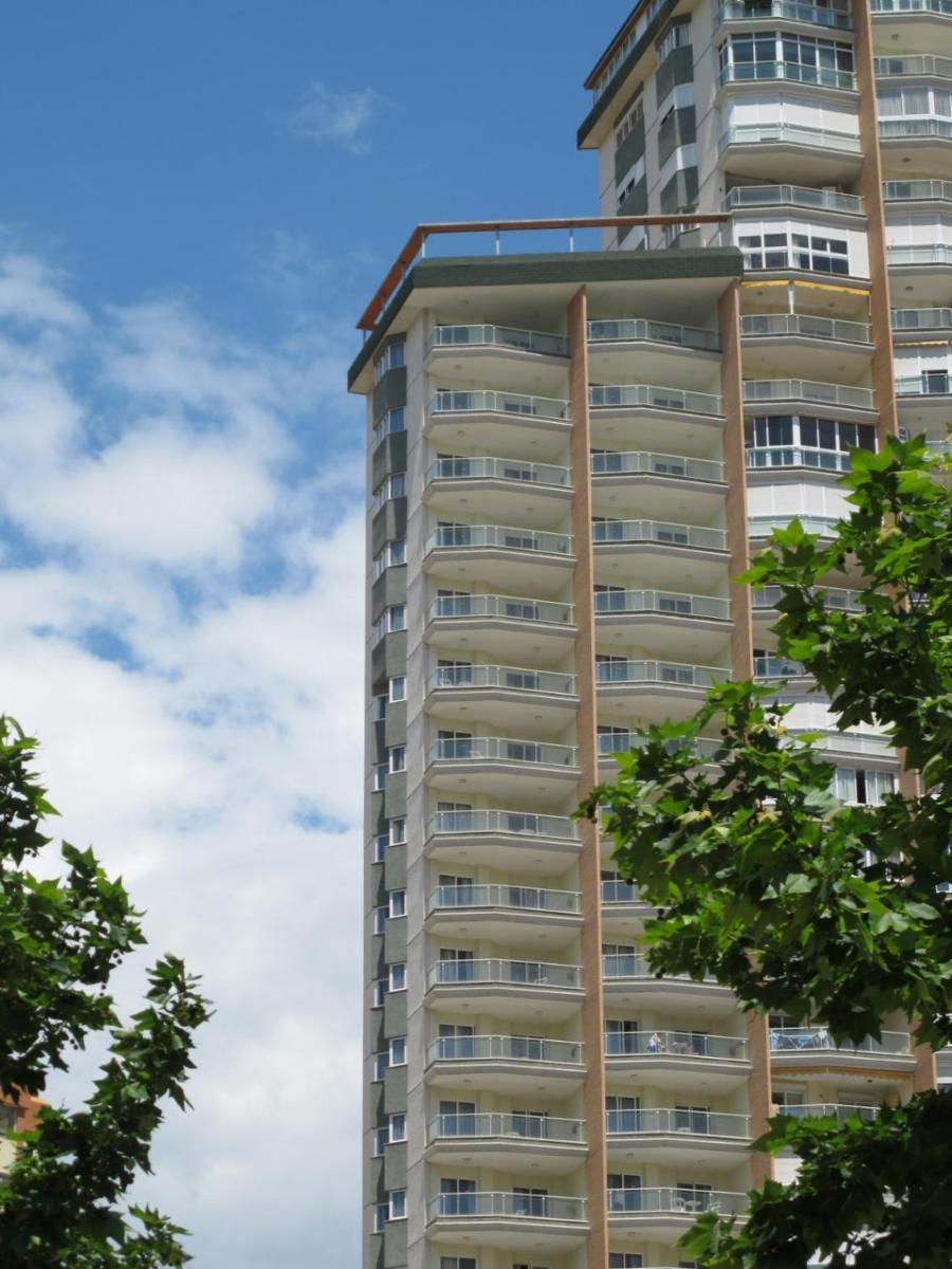 Apartamentos Playamar - Housity