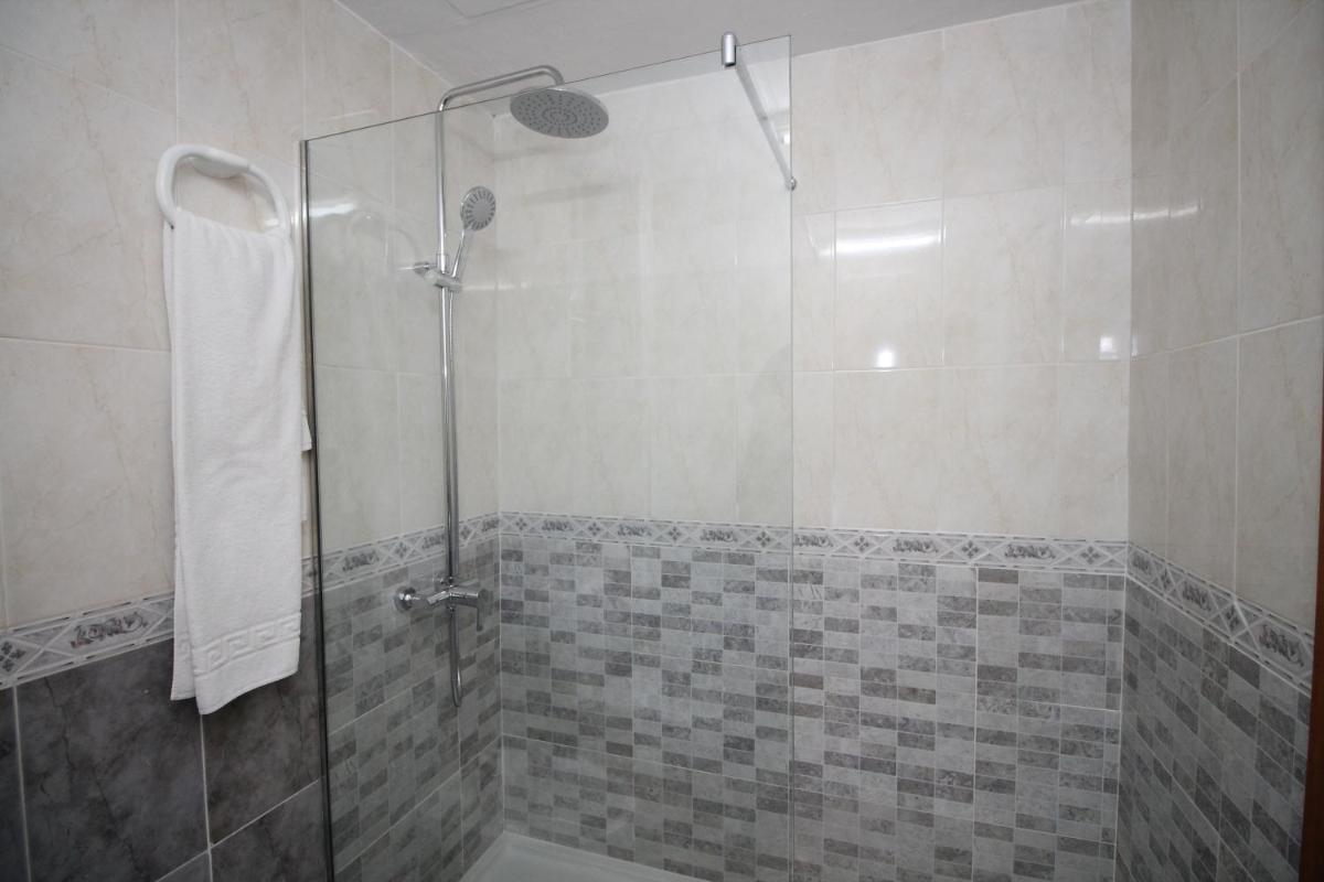 Apartamentos Playamar - Housity