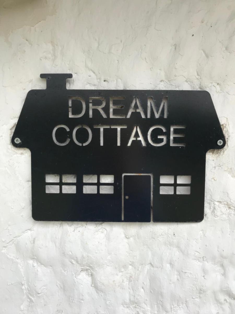 Dream Cottage - Housity