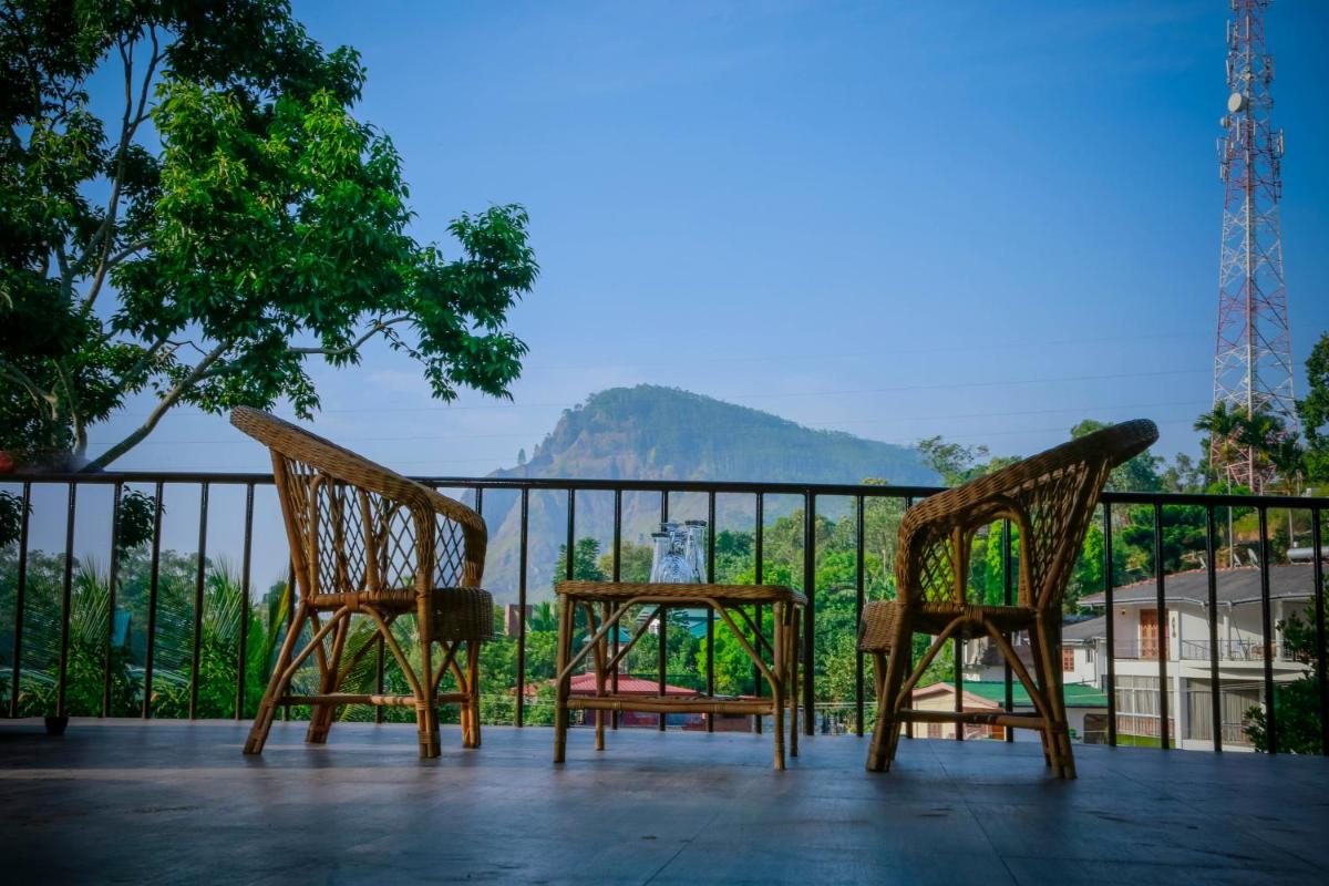 Hotel City Grand Ella - Housity