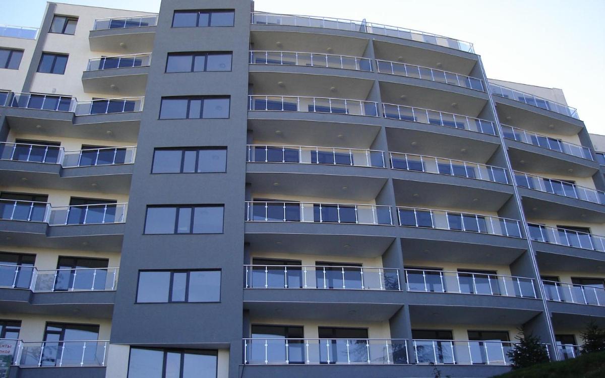 Dilov Apartments in Yalta Golden Sands - Housity